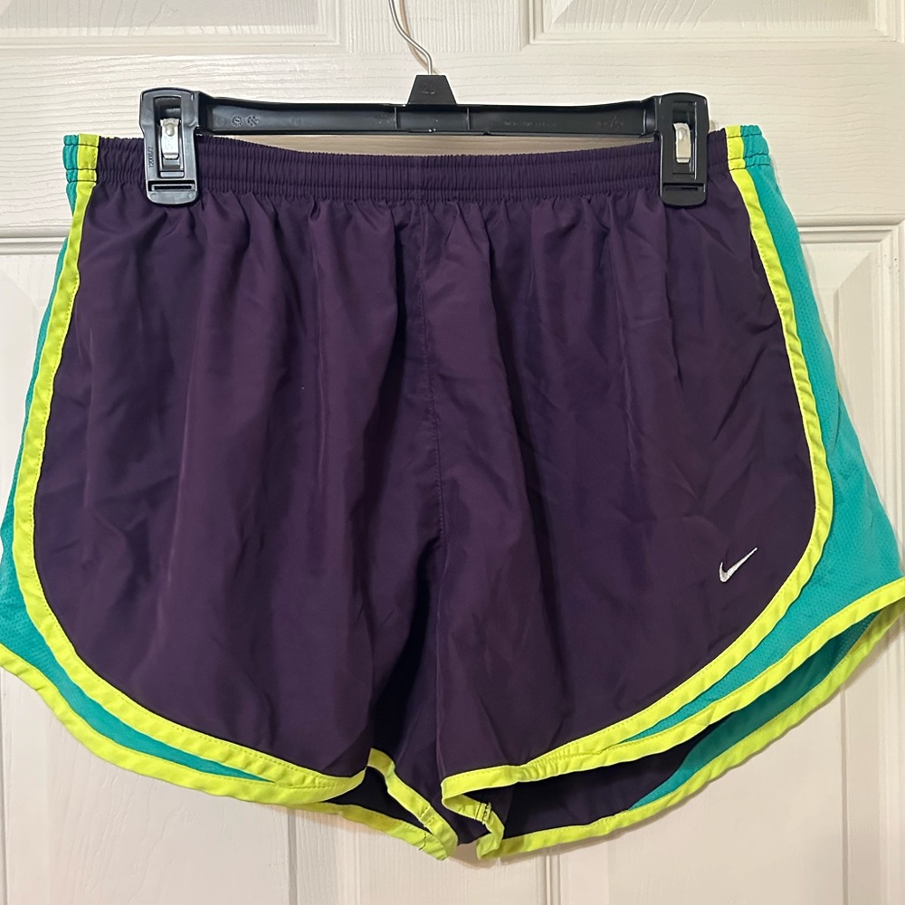 GUC Nike Tempo Short